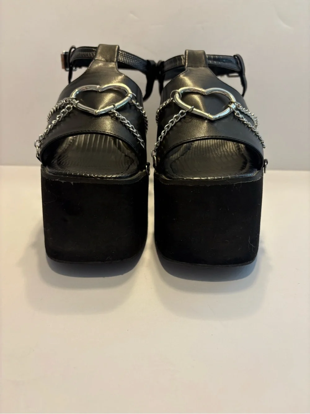 Heart Hardware Chain Wedge Platform Sandals Black Gothic, Grunge, Punk Sz 8